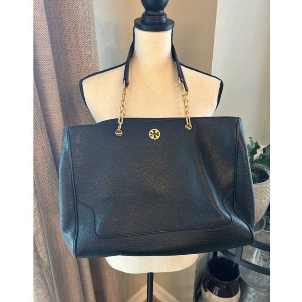 TORY BURCH | Marsden Pebbled Black Leather Tote, Large - Picture 5 of 15